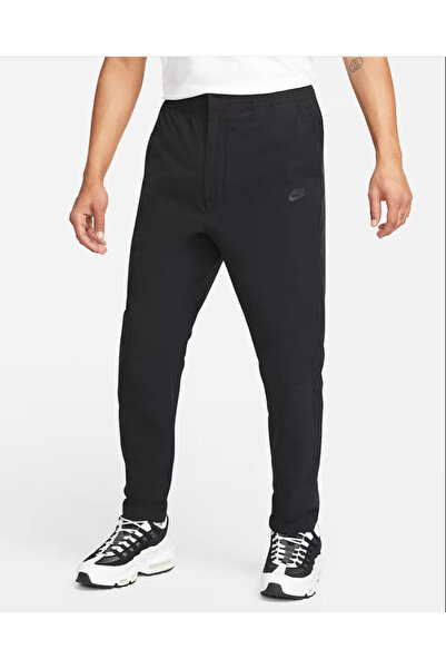 Nike Sportswear Men's Woven Commuter Pants