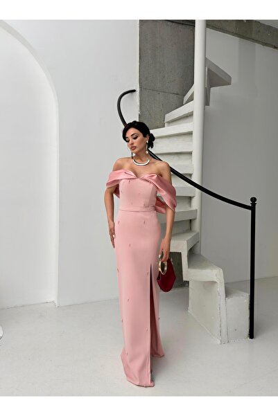 Serica Moda Βραδινό φόρεμα με λαιμόκοψη σε σκόνη με μαργαριτάρι