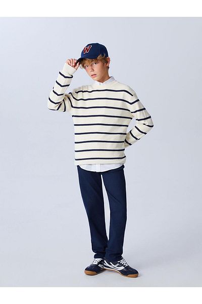 LC Waikiki Slim Fit Boy's Trousers (W5)