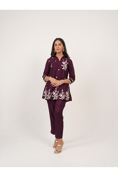 Lehar Plum Purple Embroidered Co-Ord Set