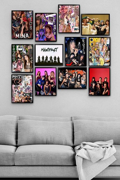 TABLOX Manifest Grup KTS Snap Zoktay Lunar Mina Esin Lidya Sueda Fata Big5 Set de 12 tablouri decorative din MDF