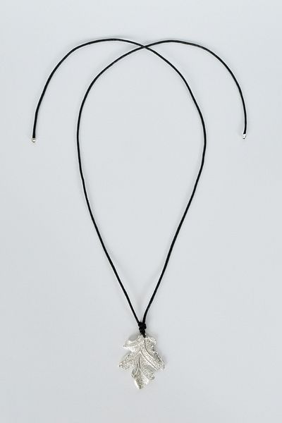 BE BLUE Silver Leaf Necklace