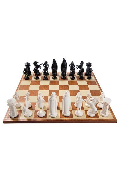 MagazinulDeSah Themed chess set - Viking