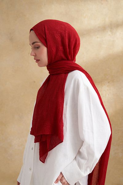 ARMANDA Muslin Leaf Pattern Shal - Red