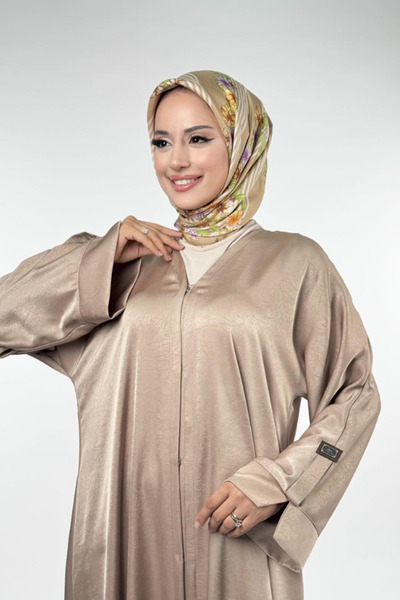 Bym Fashion Snap Button Ferace 70023 Mink