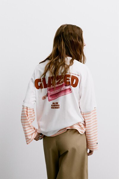 Pull & Bear Dondurma grafik baskılı t-shirt