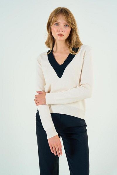 modamtn V-Neck Knitwear Sweater - Cream-Black