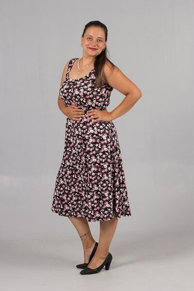 Truva XXL Plus Size Small Floral Print Thick Strap Lycra Viscose Dress: Summer Chic!