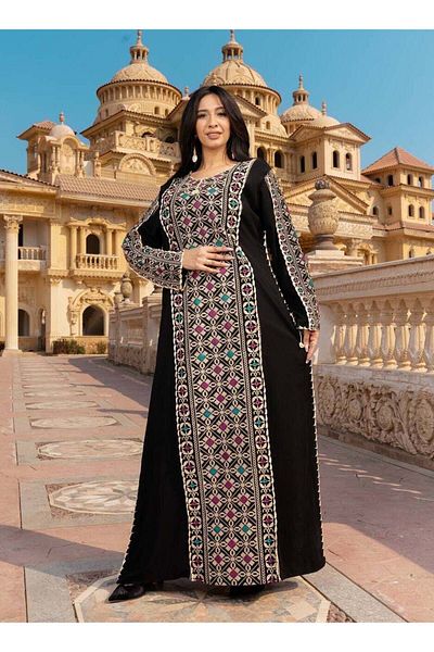 AFandina Luxury embroidered jalabiya with an elegant traditional design, with a scarf A-468