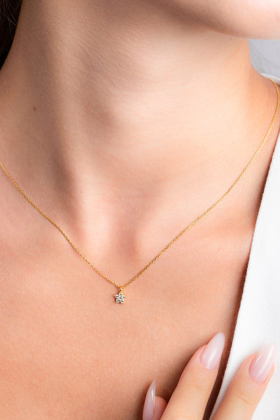 Elika Silver 925 Ayar Gümüş Minimal Lotus Çiçek Kolye Elkab92265A