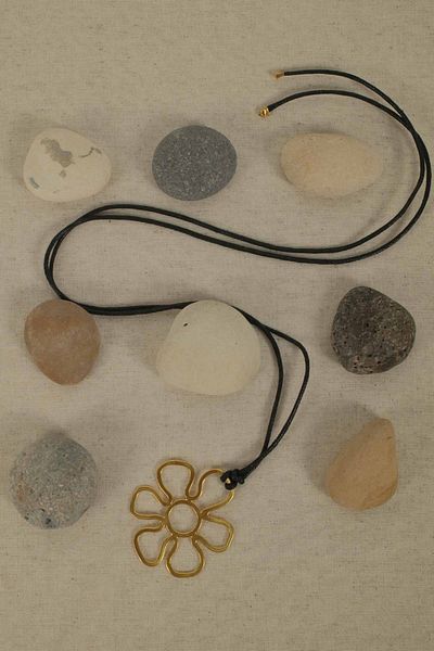 BE BLUE Gold Flower Necklace