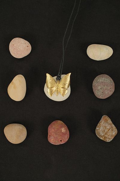 BE BLUE GOLD BUTTERFLY NECKLACE