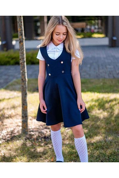 KidsMagazin Sarafan bleomarin cu butoni eleganti