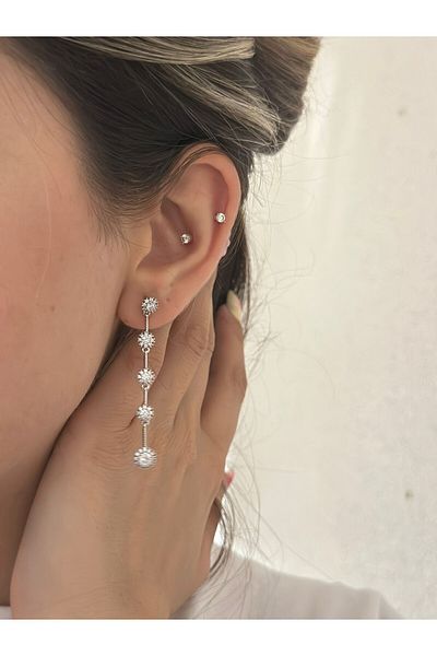 MyladyAccessoriess Solitaire Detail Row Dangle Earrings (Steel)