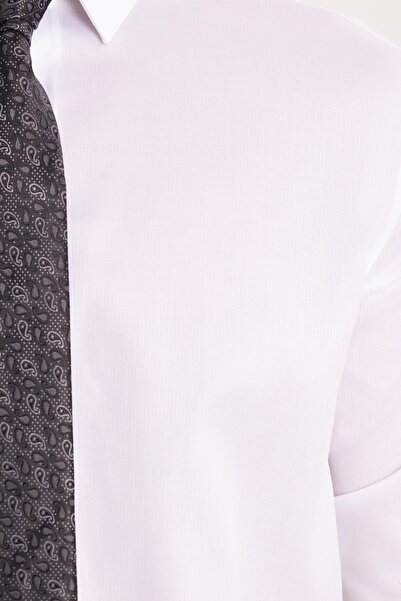 Tudors Regular Fit White Non-Iron 100% Cotton Eco-Friendly Ecoteks Certified No-Iron Shirt