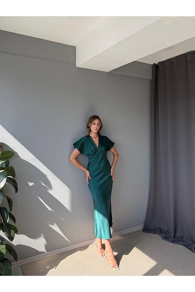 AlisaSu Women's Emerald Green V-Neck Satin Midi Dress