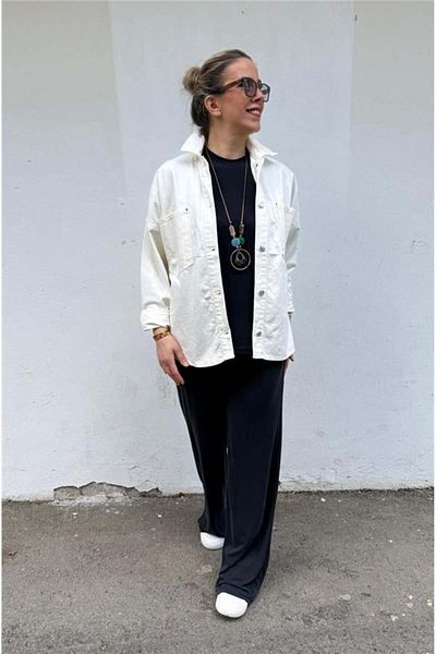 LEVURE Pocket Detailed Gabardine Denim Jacket