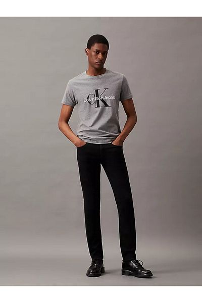 Calvin Klein Slim Taper