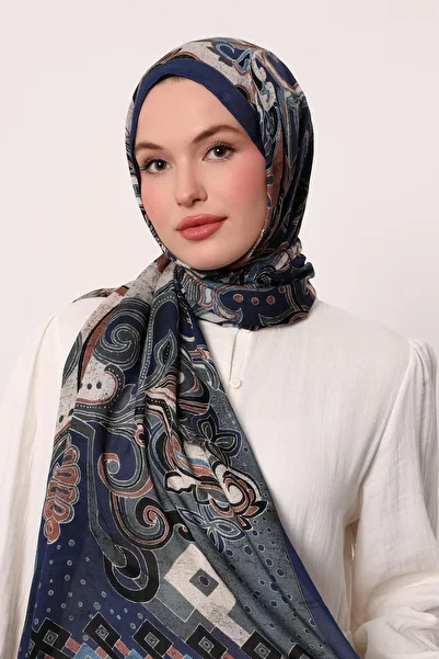 LuvenSara Patterned Silk Shawl |   Indigo