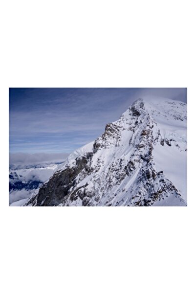 OEM Tablou Canvas, "Varful ascuns in nori cenusii", Munte, Zapada, Cer, Piscuri, Nor, Roci, Liniste, Fri