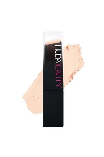Huda Beauty Stick corector Huda Beauty Faux Filter Skin Finish Buildable Coverage, nuanta 120B, 12.5gr