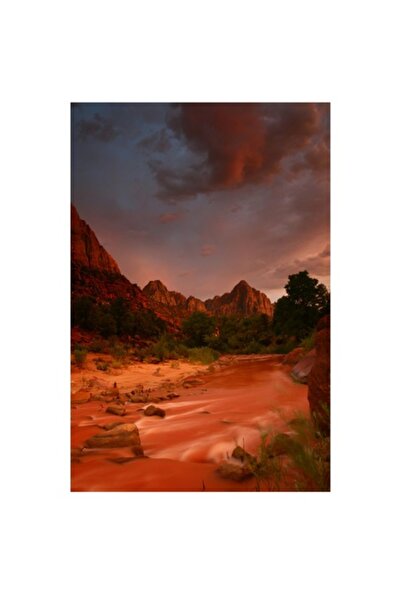 OEM Pictură pe pânză, „Pârâu roșiatic sub cer înnorat”, Munte, Râu, Apus de soare, Nor, Peisaj, Stâncă,