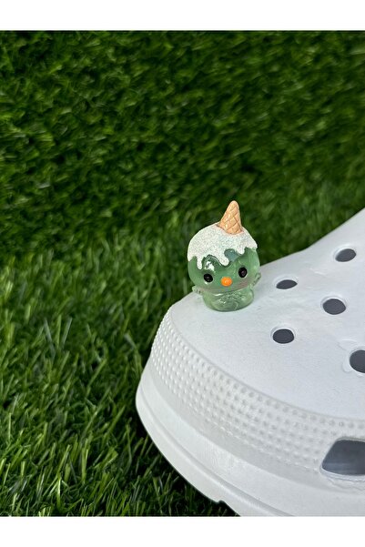 Crocs Glow in the Dark Penguin Slipper Ornament/Three-Dimensional Penguin Slipper Charm/Animal Figure Jibbtiz