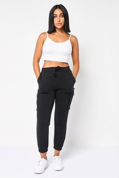 SKECHERS Women Sportswear Fit Outdoor Bobs Sweatpants, Black