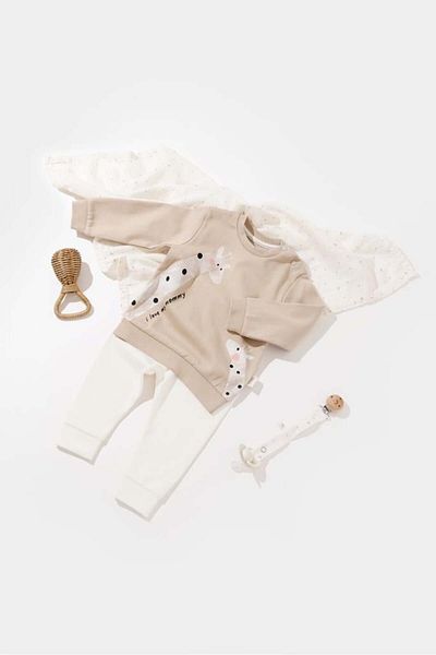Magu Baby Cotton Giraffe Printed Sweatshirt and Sweatpants Bottom-Top Set