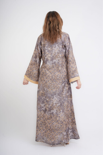 IKKXA Elegant Patterns Collared Jalabiya