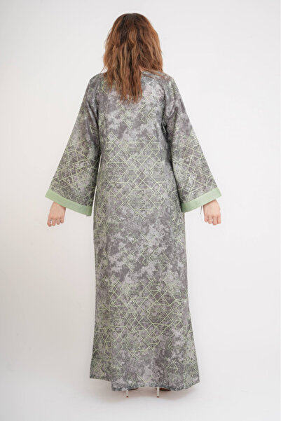 IKKXA Elegant Patterns Collared Jalabiya