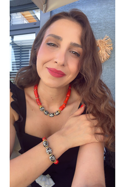 La hermanas Mercan ve Tibet Akiği El Yapımı Kadın Kolye