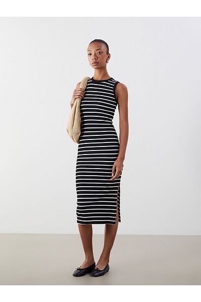 LC Waikiki Rochie bodycon cu dungi cu decolteu