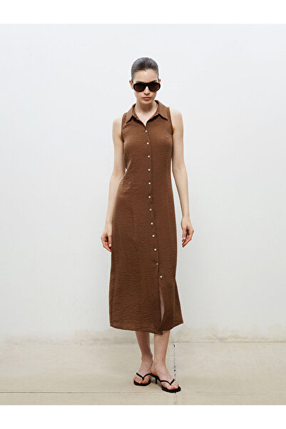 LC Waikiki Strukturiertes Hemdkleid aus Krepp