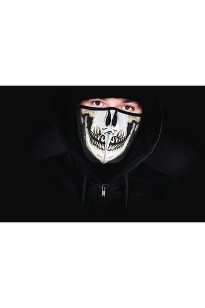 Gadget Master Skull Mask Made of Neoprene