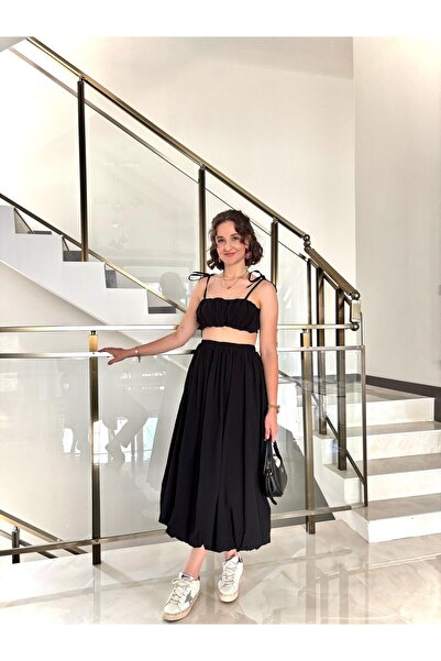 Sude Kızanlıklı Balloon Crop and Skirt Set