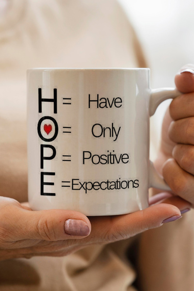 South Steel كوب مطبوع عليه الأمل