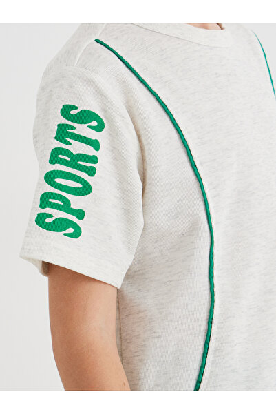 Styli Piping Detail T-Shirt and Shorts Set