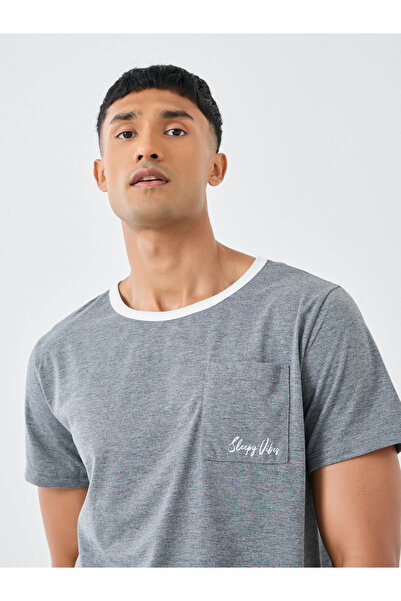Styli Contrast Neck T-Shirt with Slogan Print Pocket and Shorts Set