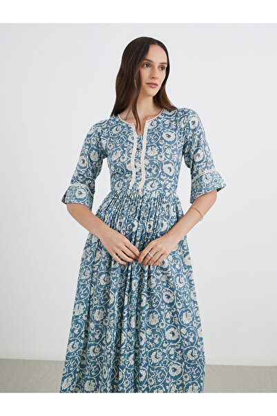 Maxim Creation By Styli All Over Print Fit and Flare Midi Dress