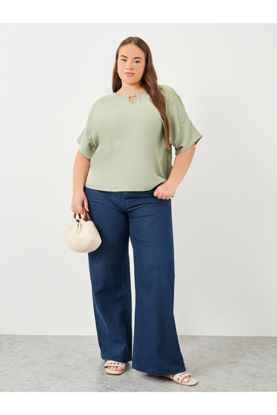Styli Plus Green Blouse with Keyhole Neck