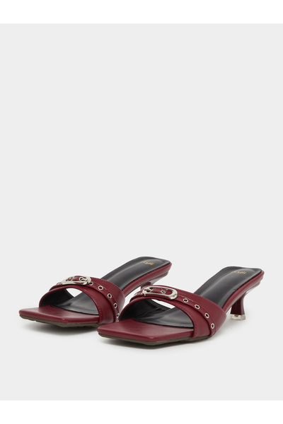Styli Buckled Detail Kitten Heel Sandals