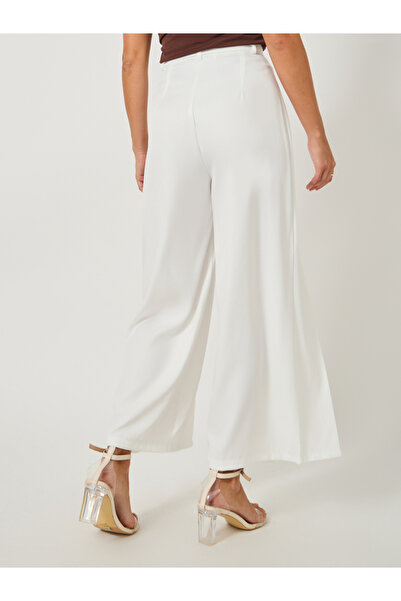 Styli Solid Inverted Pleated Wide Leg Pants
