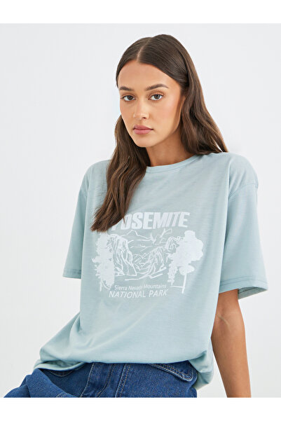 Styli تي شيرت نسائي كبير الحجم برسومات يوسمايت باللون الأخضر