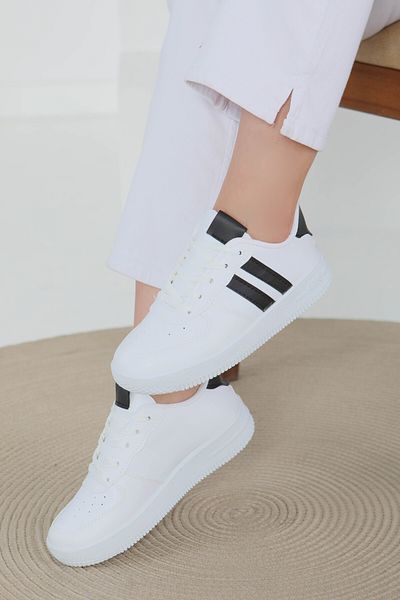 TOFİSA Women's White Black Air Sports Shoes - 27474