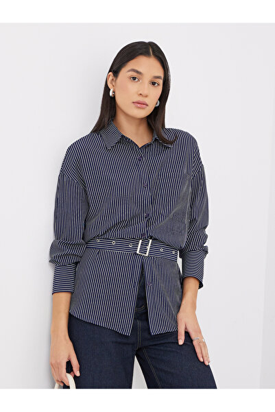 Styli قميص مخطط باللون الأزرق الداكن مع حزام
