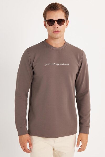 Tudors Чоловічий стандартний крій бавовняний светр з велосипедним коміром, принтом і світло-коричневим кольором