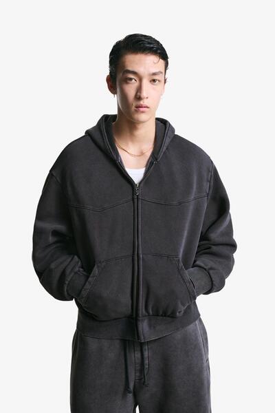 Bershka Boxy kesim crop fermuarlı sweatshirt