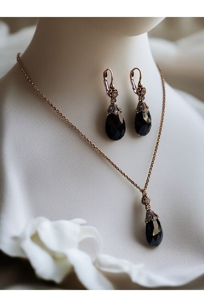 FAYRA ACCESSORIES Crystal Stone Big Cat's Eye Earrings and Necklace Set