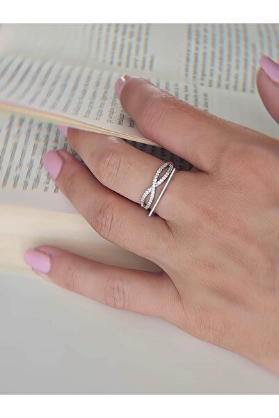 Eva Takı Store خاتم إنفينيتي موديل حجر الزركون الفضي القابل للتعديل باللون الفضي